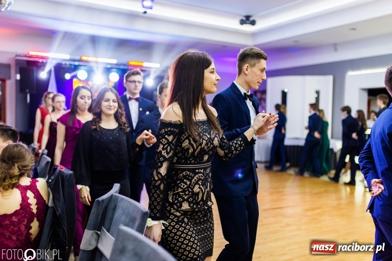 Zdjęcie w galerii na portalu naszraciborz.pl: Mechanik kończy tegoroczne studniówki  wiadomości z regionu