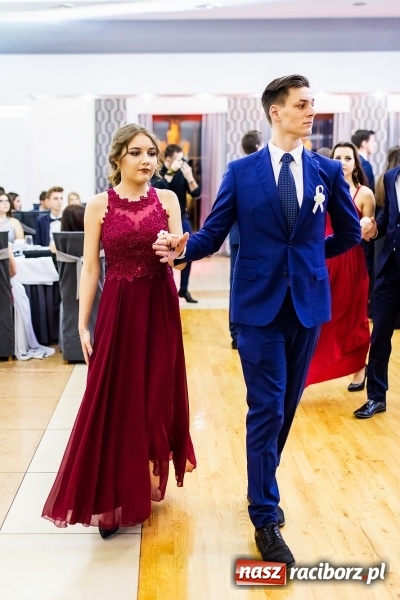 Zdjęcie w galerii na portalu naszraciborz.pl: Mechanik kończy tegoroczne studniówki  wiadomości z regionu