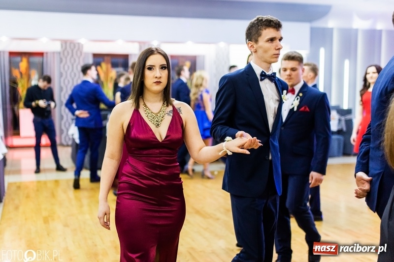 Zdjęcie w galerii na portalu naszraciborz.pl: Mechanik kończy tegoroczne studniówki  wiadomości z regionu