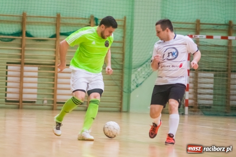 Zdjęcie w galerii na portalu naszraciborz.pl: HLPN: Sobotnie emocje w Arenie Rafako wiadomości z regionu