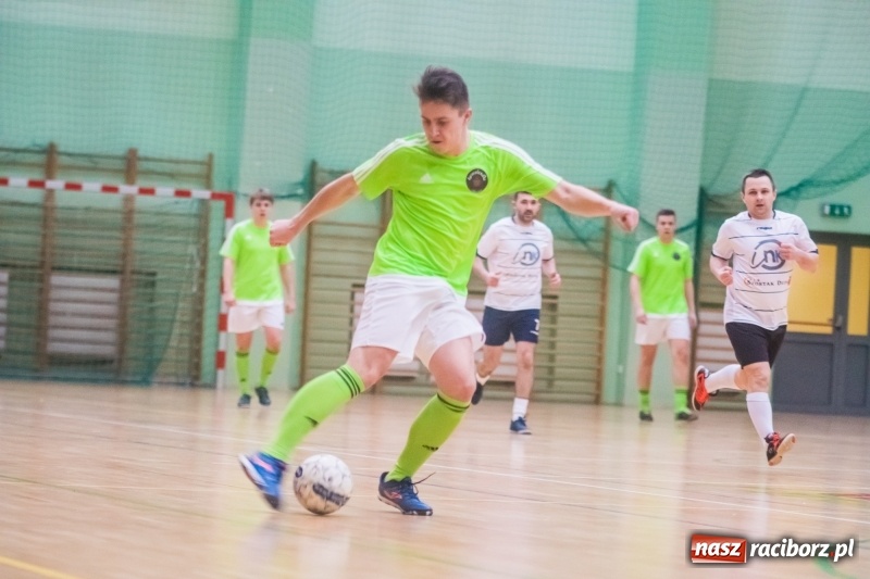 Zdjęcie w galerii na portalu naszraciborz.pl: HLPN: Sobotnie emocje w Arenie Rafako wiadomości z regionu