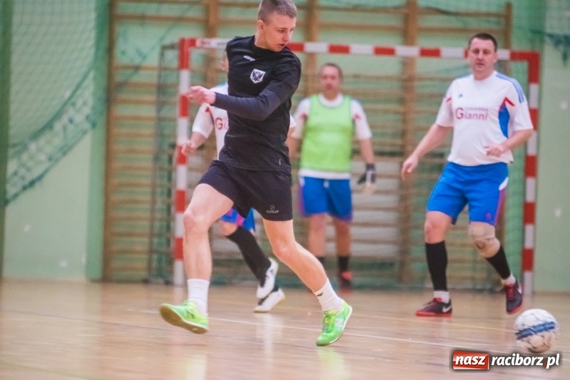 Zdjęcie w galerii na portalu naszraciborz.pl: HLPN: Sobotnie emocje w Arenie Rafako wiadomości z regionu