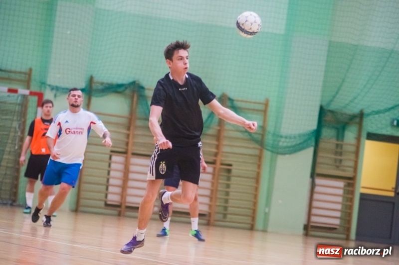 Zdjęcie w galerii na portalu naszraciborz.pl: HLPN: Sobotnie emocje w Arenie Rafako wiadomości z regionu