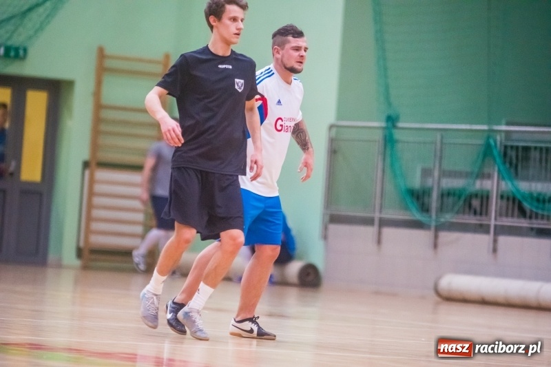 Zdjęcie w galerii na portalu naszraciborz.pl: HLPN: Sobotnie emocje w Arenie Rafako wiadomości z regionu