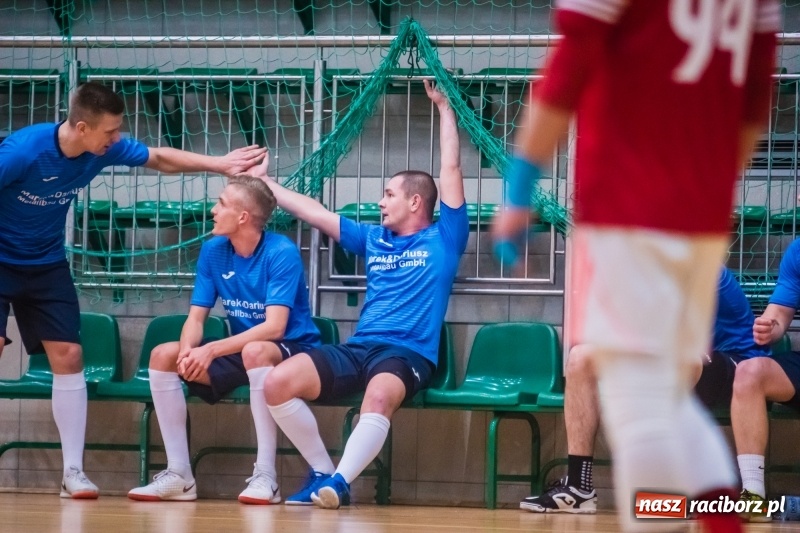 Zdjęcie w galerii na portalu naszraciborz.pl: HLPN: Sobotnie emocje w Arenie Rafako wiadomości z regionu
