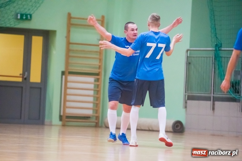 Zdjęcie w galerii na portalu naszraciborz.pl: HLPN: Sobotnie emocje w Arenie Rafako wiadomości z regionu