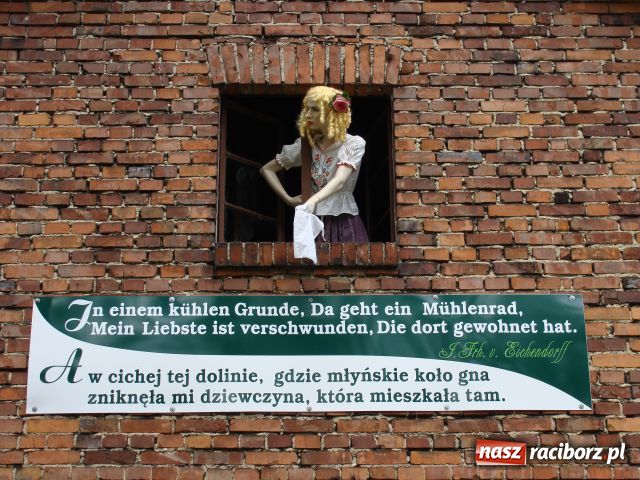 Zdjęcie w galerii na portalu naszraciborz.pl: Trzecia rocznica odrestaurowania młyna wiadomości z regionu