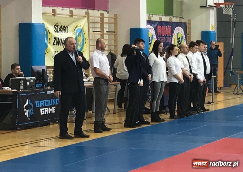 Zdjęcie w galerii na portalu naszraciborz.pl: Łamatorzy z Raciborza na katowickich matach  wiadomości z regionu