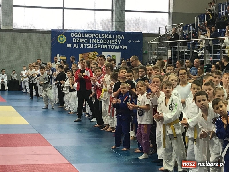 Zdjęcie w galerii na portalu naszraciborz.pl: Łamatorzy z Raciborza na katowickich matach  wiadomości z regionu