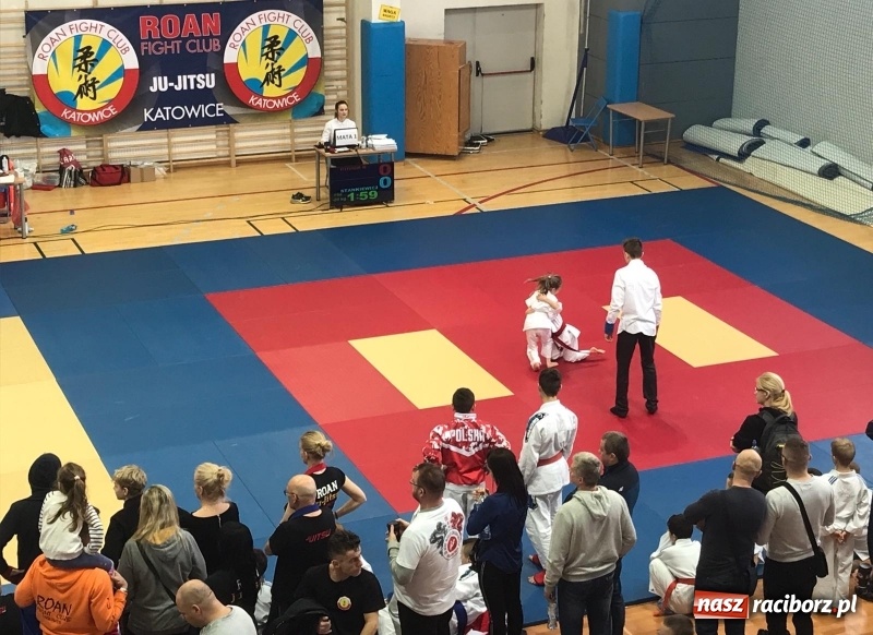 Zdjęcie w galerii na portalu naszraciborz.pl: Łamatorzy z Raciborza na katowickich matach  wiadomości z regionu