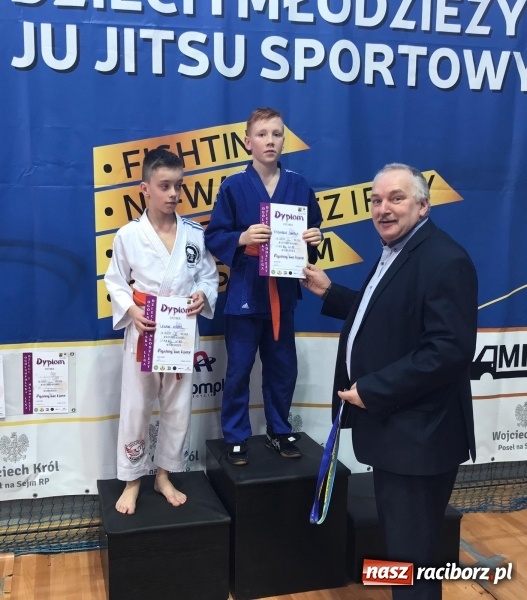 Zdjęcie w galerii na portalu naszraciborz.pl: Łamatorzy z Raciborza na katowickich matach  wiadomości z regionu