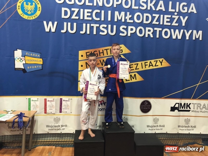 Zdjęcie w galerii na portalu naszraciborz.pl: Łamatorzy z Raciborza na katowickich matach  wiadomości z regionu