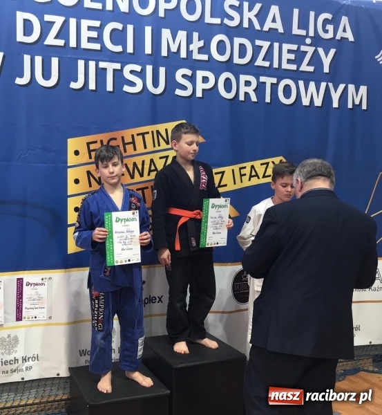 Zdjęcie w galerii na portalu naszraciborz.pl: Łamatorzy z Raciborza na katowickich matach  wiadomości z regionu