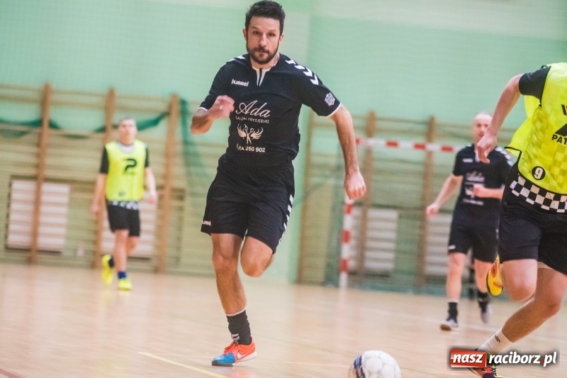 Zdjęcie w galerii na portalu naszraciborz.pl: HLPN: Udana pogoń Salonu Fryzjerskiego wiadomości z regionu