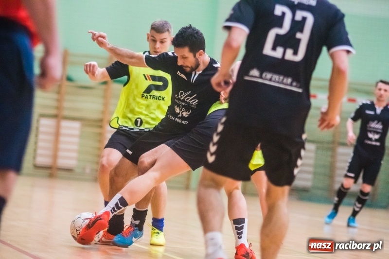 Zdjęcie w galerii na portalu naszraciborz.pl: HLPN: Udana pogoń Salonu Fryzjerskiego wiadomości z regionu