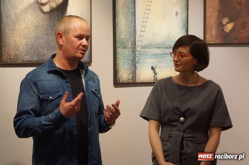 Zdjęcie w galerii na portalu naszraciborz.pl: Wystawa Pastele Sławka Grucy w RCI wiadomości z regionu