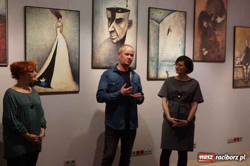 Zdjęcie w galerii na portalu naszraciborz.pl: Wystawa Pastele Sławka Grucy w RCI wiadomości z regionu