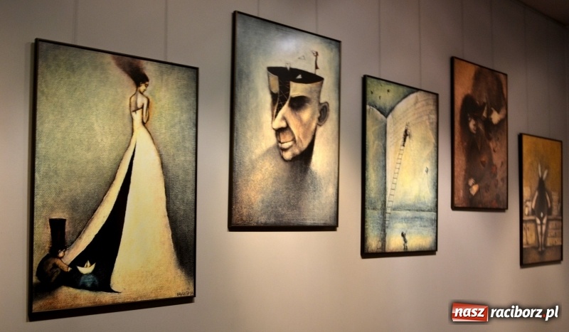 Zdjęcie w galerii na portalu naszraciborz.pl: Wystawa Pastele Sławka Grucy w RCI wiadomości z regionu
