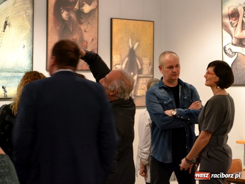 Zdjęcie w galerii na portalu naszraciborz.pl: Wystawa Pastele Sławka Grucy w RCI wiadomości z regionu