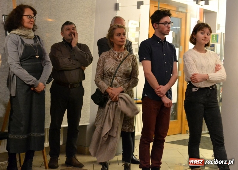 Zdjęcie w galerii na portalu naszraciborz.pl: Wystawa Pastele Sławka Grucy w RCI wiadomości z regionu