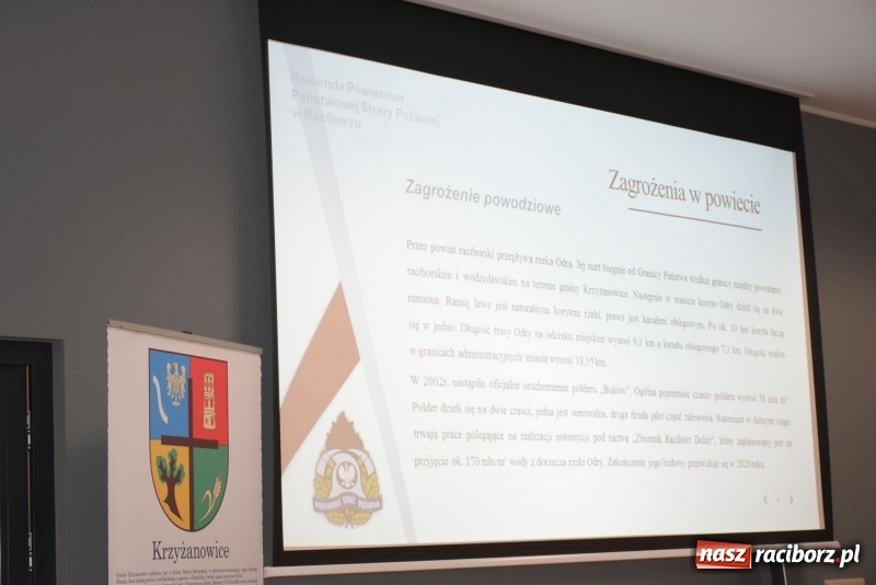 Zdjęcie w galerii na portalu naszraciborz.pl: Historyczne spotkanie strażaków ochotników w Rudyszwałdzie  wiadomości z regionu