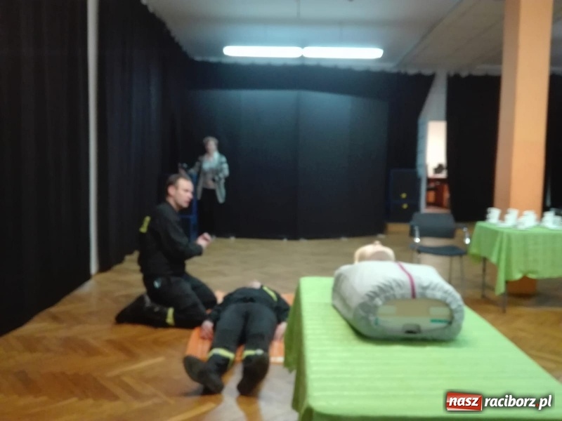 Zdjęcie w galerii na portalu naszraciborz.pl: Strażacy w akcji... kręci mnie bezpieczeństwo  wiadomości z regionu