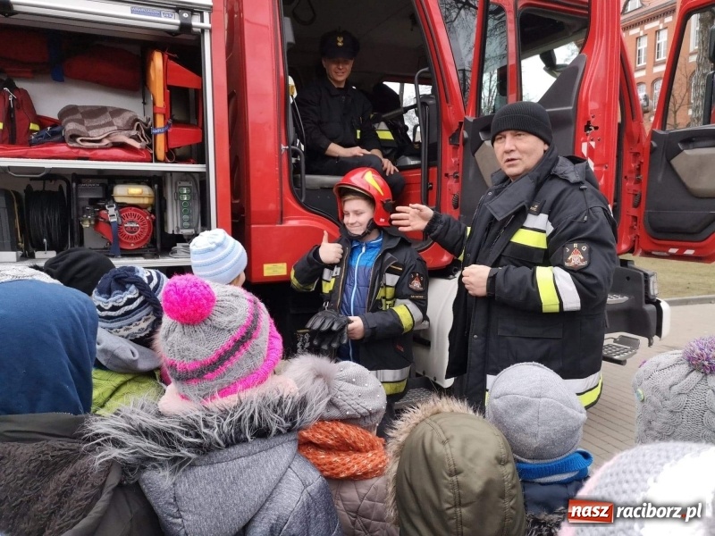 Zdjęcie w galerii na portalu naszraciborz.pl: Strażacy w akcji... kręci mnie bezpieczeństwo  wiadomości z regionu