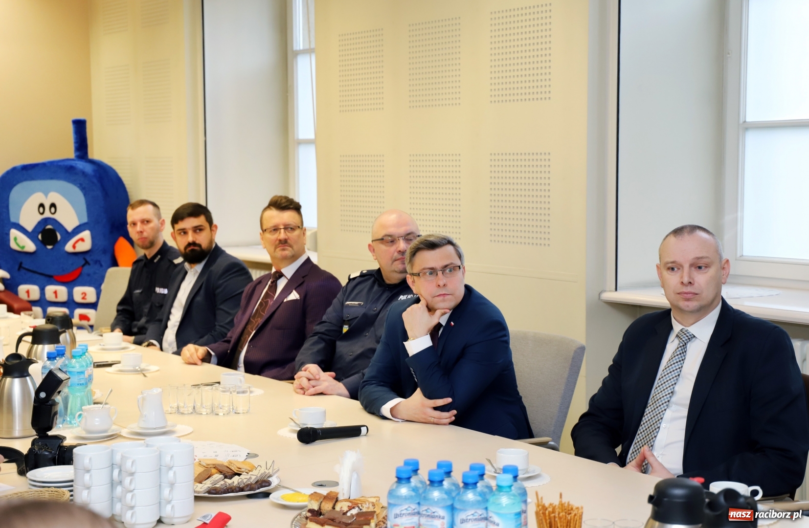 Zdjęcie w galerii na portalu naszraciborz.pl: Prawie co drugie zgłoszenie na 112 jest fałszywe!  wiadomości z regionu