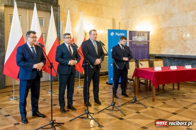 Zdjęcie w galerii na portalu naszraciborz.pl: Podpisano porozumienie o współpracy przy organizacji obchodów stulecia Powstań Śląskich wiadomości z regionu