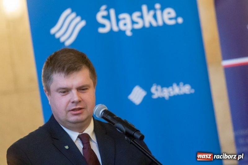 Zdjęcie w galerii na portalu naszraciborz.pl: Podpisano porozumienie o współpracy przy organizacji obchodów stulecia Powstań Śląskich wiadomości z regionu