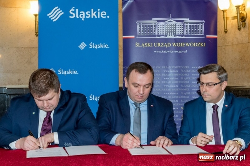 Zdjęcie w galerii na portalu naszraciborz.pl: Podpisano porozumienie o współpracy przy organizacji obchodów stulecia Powstań Śląskich wiadomości z regionu