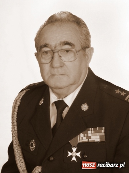 Zdjęcie w galerii na portalu naszraciborz.pl: Zmarł Zdzisław Drozd, były komendant raciborskich strażaków  wiadomości z regionu