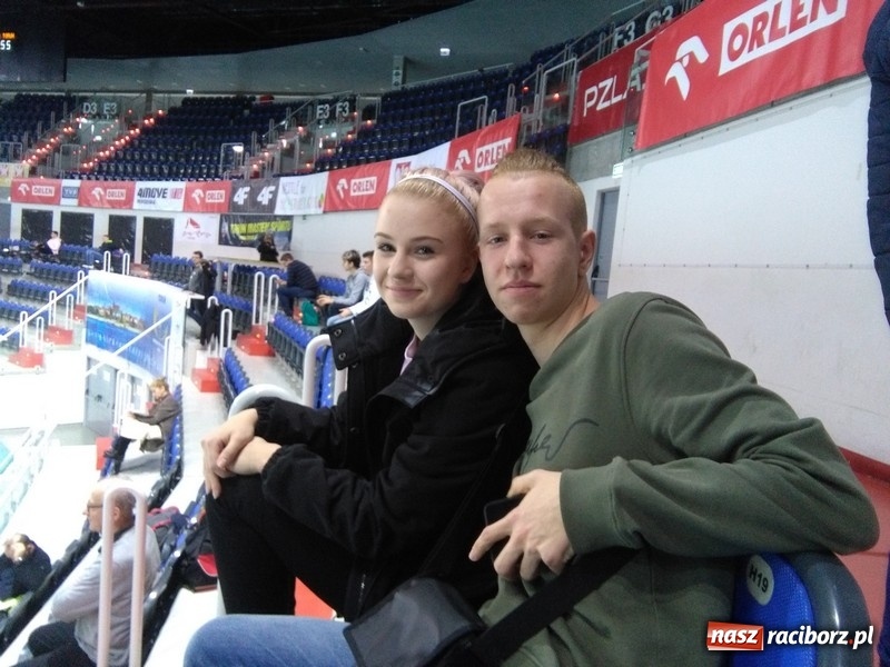 Zdjęcie w galerii na portalu naszraciborz.pl: Lekka atletyka. Złote medale uczniów raciborskiego ZSOMS wiadomości z regionu