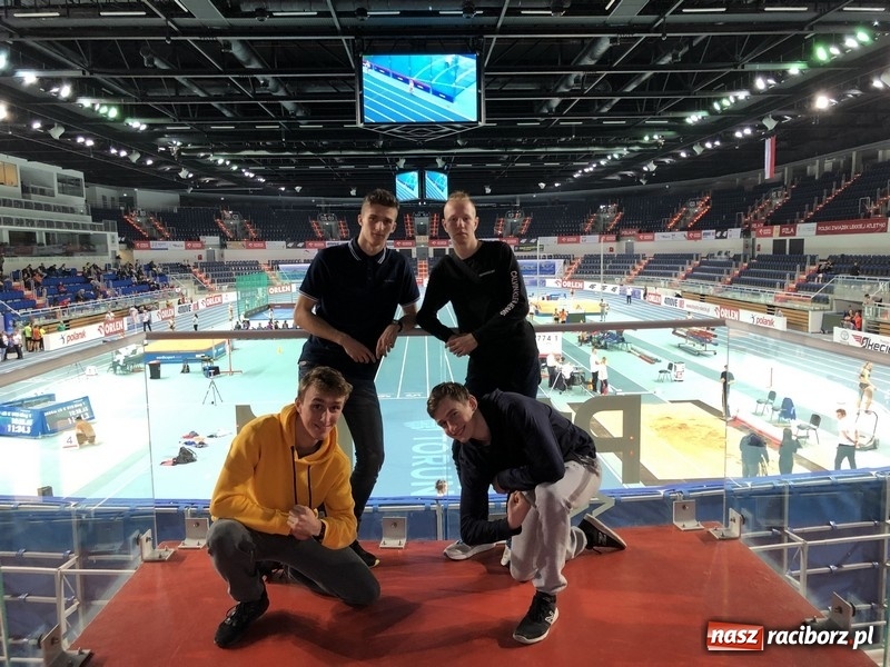 Zdjęcie w galerii na portalu naszraciborz.pl: Lekka atletyka. Złote medale uczniów raciborskiego ZSOMS wiadomości z regionu