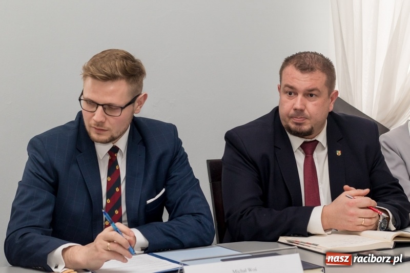 Zdjęcie w galerii na portalu naszraciborz.pl: Kolejowo-drogowa przyszłość Raciborza i okolic. Spotkanie w Katowicach  wiadomości z regionu