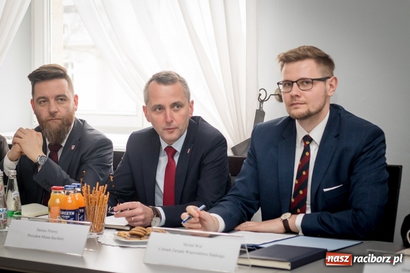 Zdjęcie w galerii na portalu naszraciborz.pl: Kolejowo-drogowa przyszłość Raciborza i okolic. Spotkanie w Katowicach  wiadomości z regionu