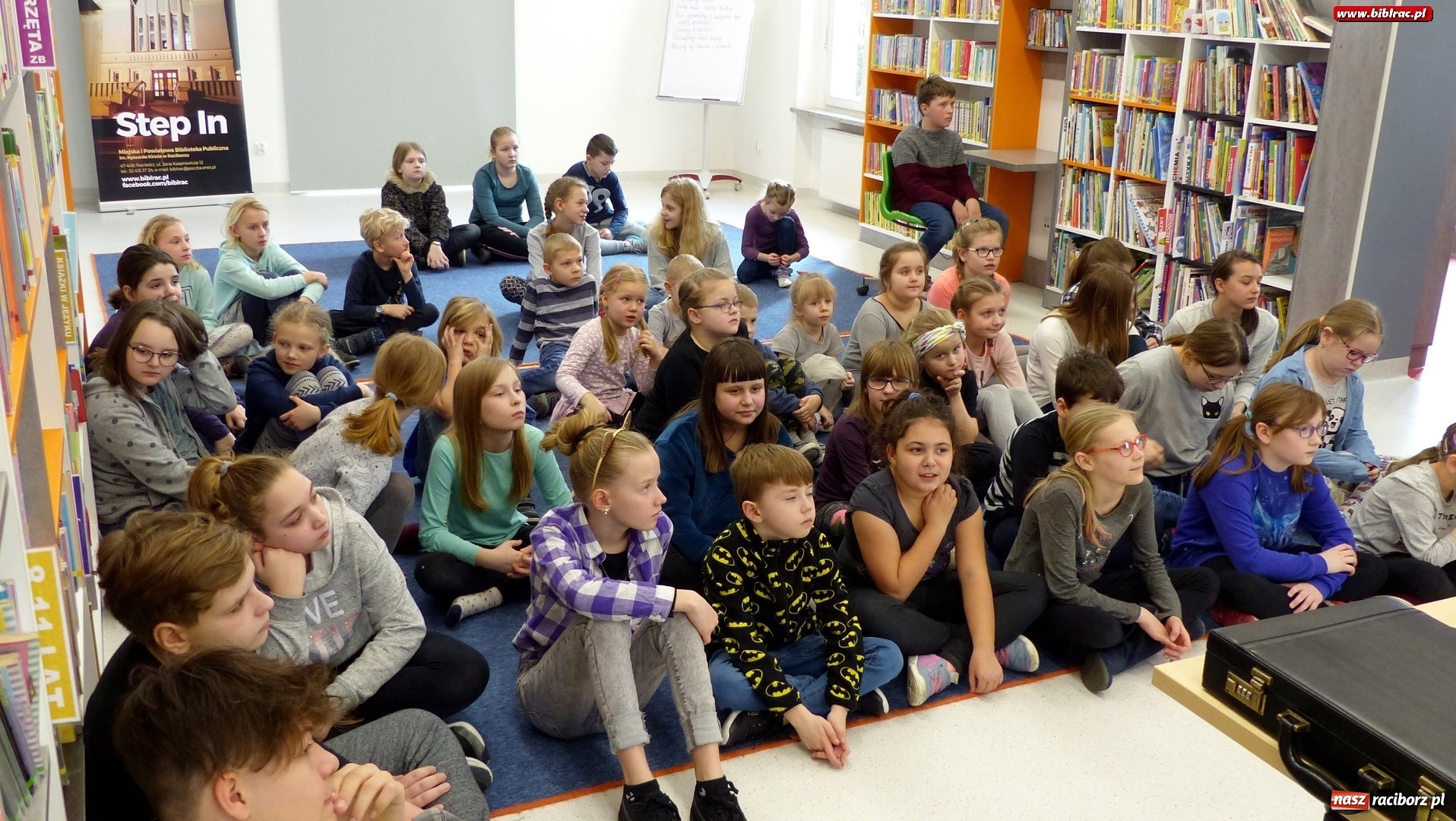 Zdjęcie w galerii na portalu naszraciborz.pl: Uczestnicy ferii z biblioteką poznali tajniki pracy policjanta wiadomości z regionu