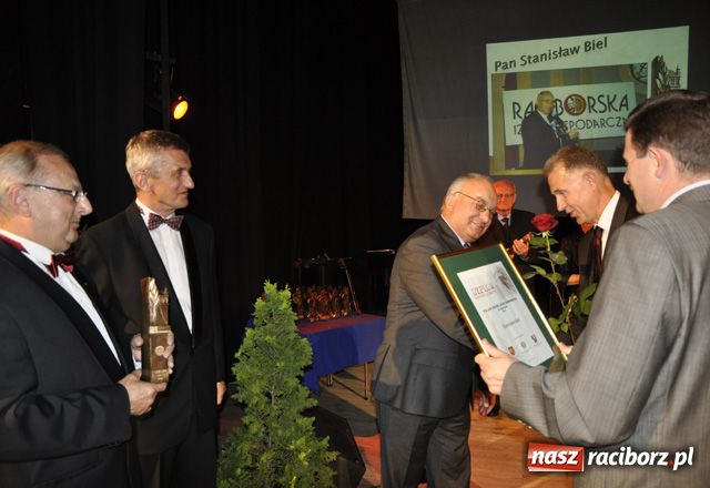 Zdjęcie w galerii na portalu naszraciborz.pl: II Filary Ziemi Raciborskiej rozdane wiadomości z regionu