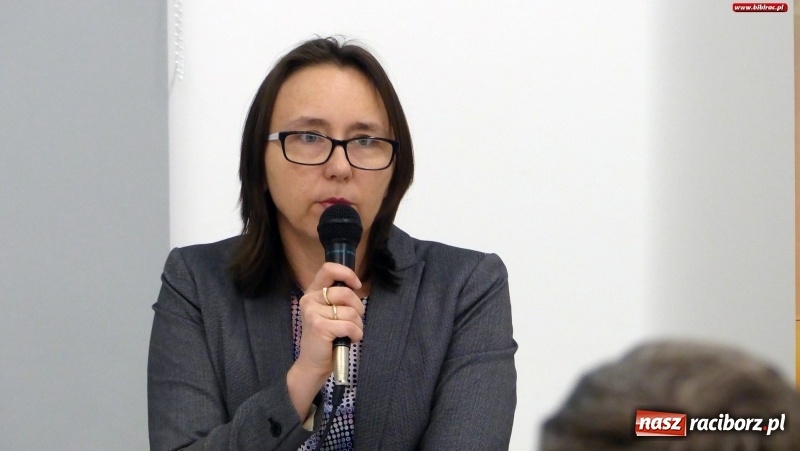 Zdjęcie w galerii na portalu naszraciborz.pl: W raciborskiej książnicy o walce ze smogiem wiadomości z regionu