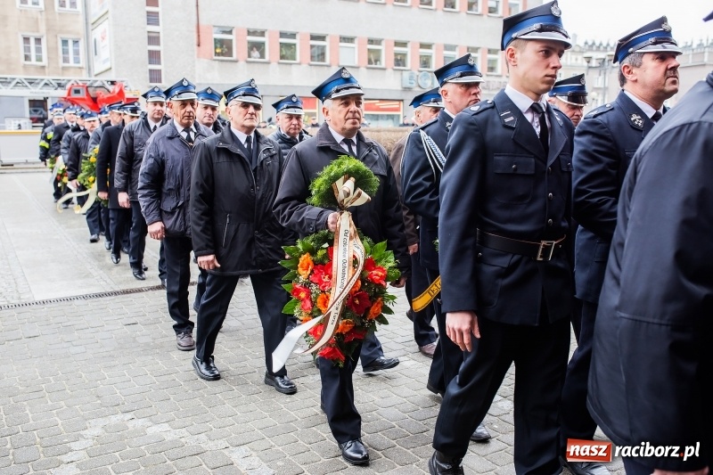Zdjęcie w galerii na portalu naszraciborz.pl: Do zobaczenia u naszego Pana. Ostatnie pożegnanie śp. ppłk. Zdzisława Drozda wiadomości z regionu