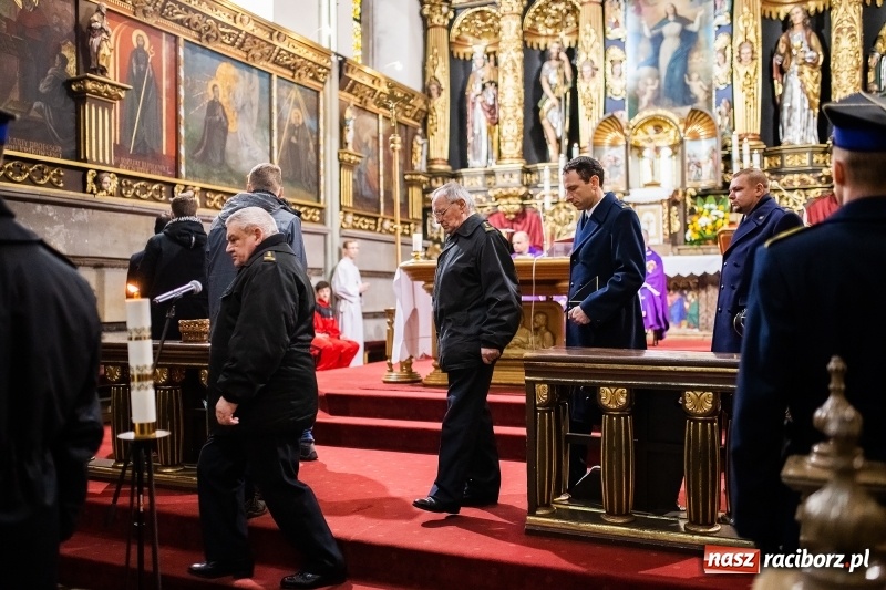 Zdjęcie w galerii na portalu naszraciborz.pl: Do zobaczenia u naszego Pana. Ostatnie pożegnanie śp. ppłk. Zdzisława Drozda wiadomości z regionu