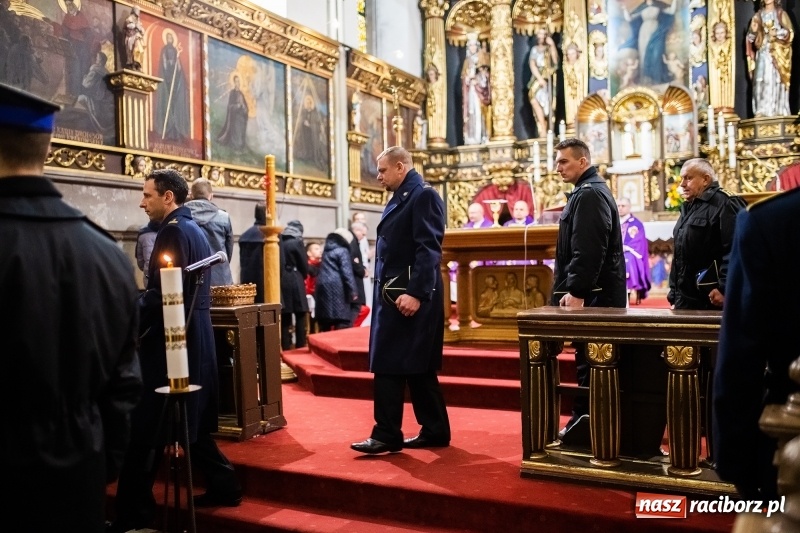Zdjęcie w galerii na portalu naszraciborz.pl: Do zobaczenia u naszego Pana. Ostatnie pożegnanie śp. ppłk. Zdzisława Drozda wiadomości z regionu