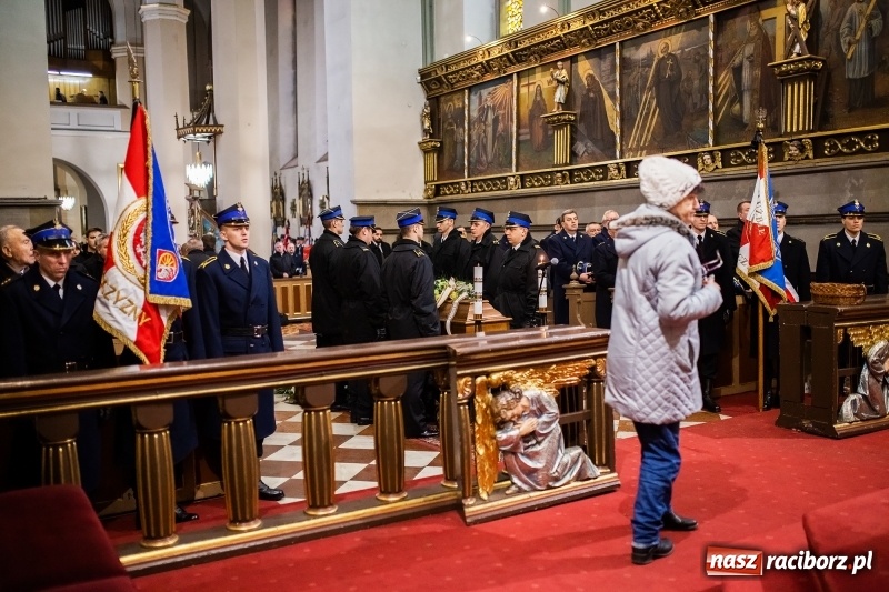 Zdjęcie w galerii na portalu naszraciborz.pl: Do zobaczenia u naszego Pana. Ostatnie pożegnanie śp. ppłk. Zdzisława Drozda wiadomości z regionu