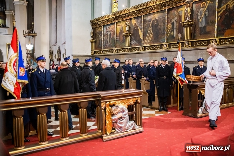 Zdjęcie w galerii na portalu naszraciborz.pl: Do zobaczenia u naszego Pana. Ostatnie pożegnanie śp. ppłk. Zdzisława Drozda wiadomości z regionu