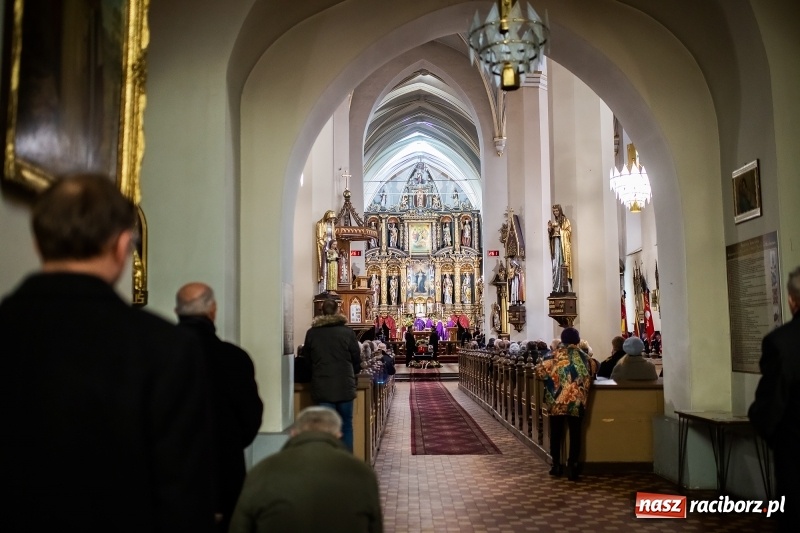 Zdjęcie w galerii na portalu naszraciborz.pl: Do zobaczenia u naszego Pana. Ostatnie pożegnanie śp. ppłk. Zdzisława Drozda wiadomości z regionu