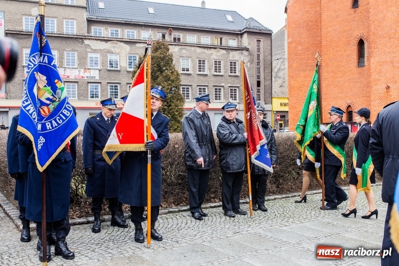 Zdjęcie w galerii na portalu naszraciborz.pl: Do zobaczenia u naszego Pana. Ostatnie pożegnanie śp. ppłk. Zdzisława Drozda wiadomości z regionu