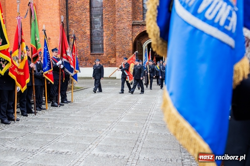 Zdjęcie w galerii na portalu naszraciborz.pl: Do zobaczenia u naszego Pana. Ostatnie pożegnanie śp. ppłk. Zdzisława Drozda wiadomości z regionu
