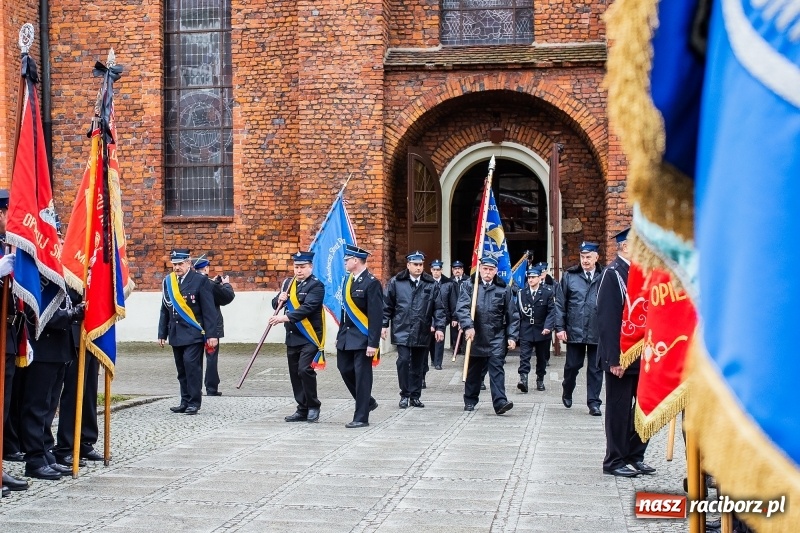 Zdjęcie w galerii na portalu naszraciborz.pl: Do zobaczenia u naszego Pana. Ostatnie pożegnanie śp. ppłk. Zdzisława Drozda wiadomości z regionu