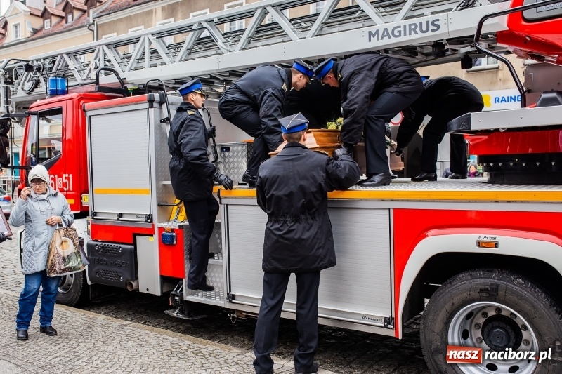 Zdjęcie w galerii na portalu naszraciborz.pl: Do zobaczenia u naszego Pana. Ostatnie pożegnanie śp. ppłk. Zdzisława Drozda wiadomości z regionu
