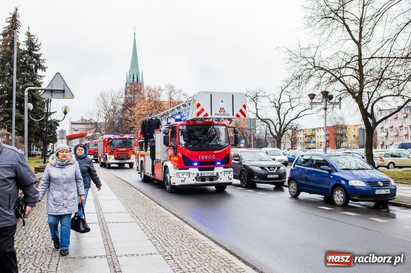 Zdjęcie w galerii na portalu naszraciborz.pl: Do zobaczenia u naszego Pana. Ostatnie pożegnanie śp. ppłk. Zdzisława Drozda wiadomości z regionu
